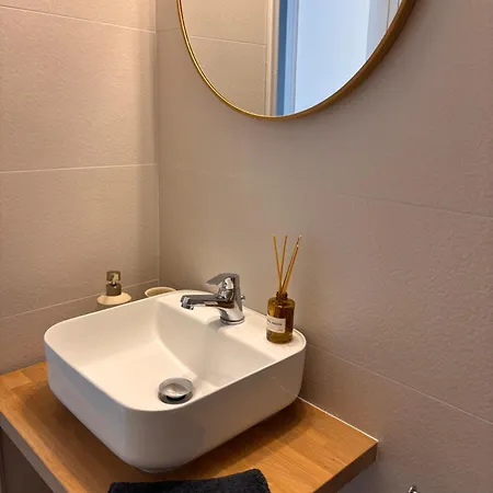 Faros House Kythnos דירה Loutrá
